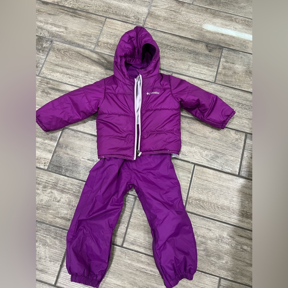 Toddler girl Columbia snow jacket and bib set pants 4T